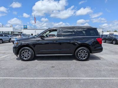 2024 Ford Expedition - Photo 2