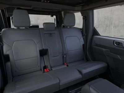 2026 Ford Bronco - Photo 11