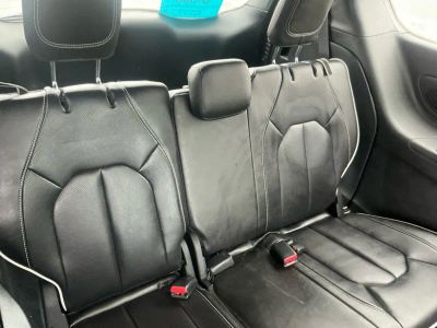 2026 Chrysler Pacifica — photo 19 view