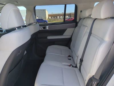 2026 Hyundai SANTA FE HYBRID — photo 16 view