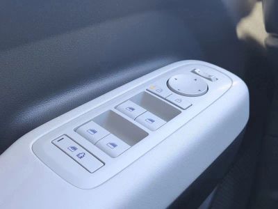 2026 Hyundai SANTA FE HYBRID — photo 28 view