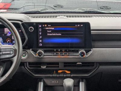 2024 Chevrolet Colorado — photo 15 view