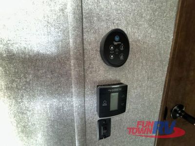 2018 Heartland Bighorn - Photo 30