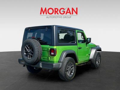 2026 Jeep Wrangler — photo 7 view