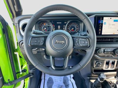 2026 Jeep Wrangler — photo 11 view
