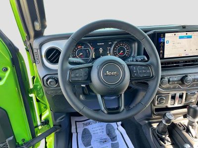 2026 Jeep Wrangler — photo 20 view