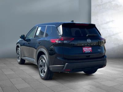 2025 Nissan Rogue — interior view
