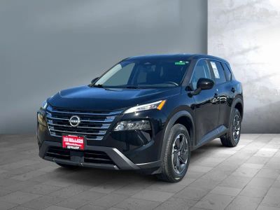 2025 Nissan Rogue — front three-quarter view