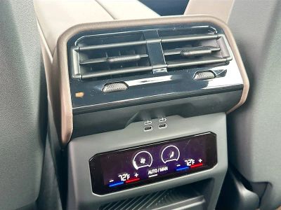 2026 BMW 5 Series — photo 20 view
