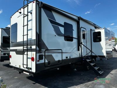 2026 Forest River RV Rockwood Signature - Photo 8
