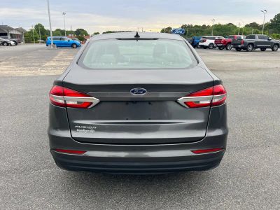 2020 Ford Fusion — detail view