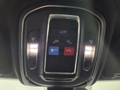2025 Jeep Grand Cherokee — photo 16 view
