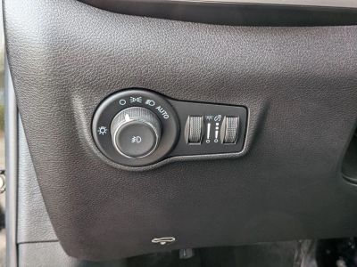 2024 Jeep Compass — photo 14 view