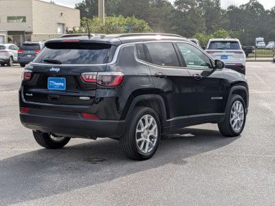 2024 Jeep Compass — detail view