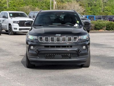 2024 Jeep Compass — photo 8 view
