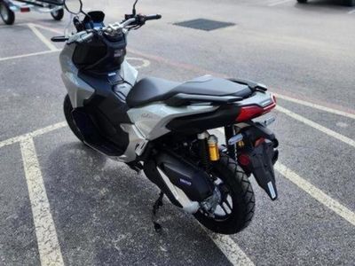 2026 Honda ADV160 - Photo 4