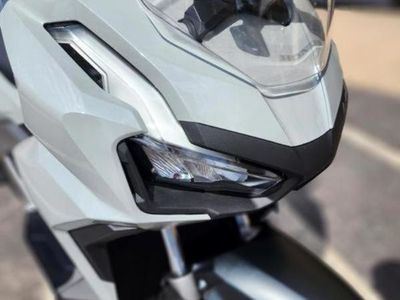 2026 Honda ADV160 - Photo 11