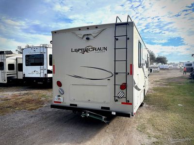 2014 Coachmen Leprechaun - Photo 2