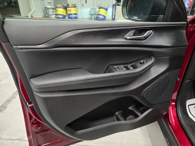 2025 Jeep Grand Cherokee L — photo 12 view