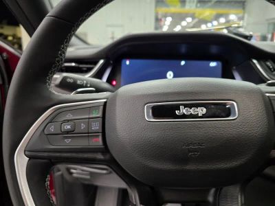 2025 Jeep Grand Cherokee L — photo 17 view