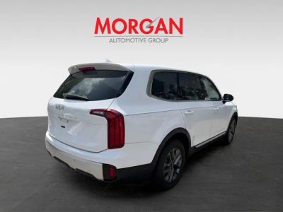 2024 Kia Telluride — engine compartment view