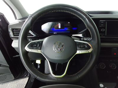 2024 Volkswagen Taos - Photo 12