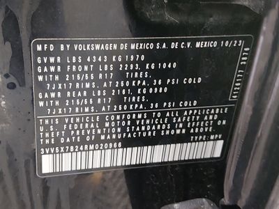 2024 Volkswagen Taos - Photo 19