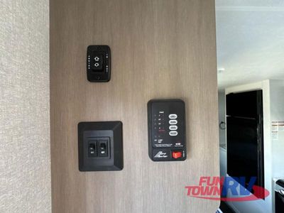 2026 Jayco Jay Flight SLX - Photo 25