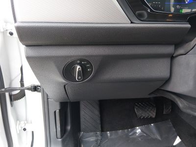 2024 Volkswagen Jetta — photo 13 view