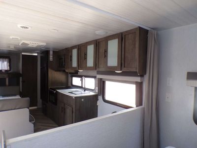2022 Forest River Salem Cruise Lite — photo 10 view