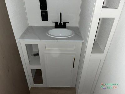 2026 Grand Design Transcend One — photo 25 view