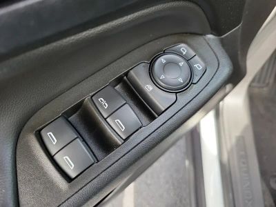 2023 Chevrolet Equinox — photo 18 view