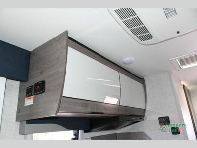 2022 Lance Lance Travel Trailers - Photo 11