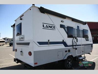 2022 Lance Lance Travel Trailers - Photo 4
