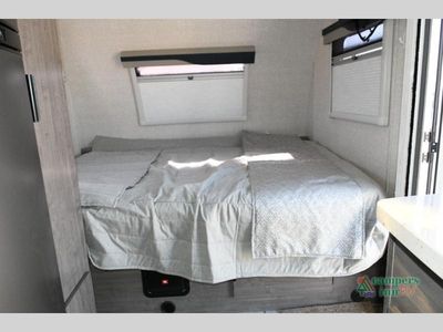 2022 Lance Lance Travel Trailers - Photo 13