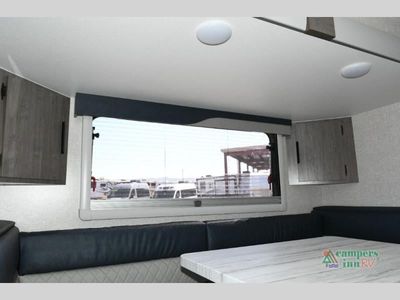 2022 Lance Lance Travel Trailers - Photo 17