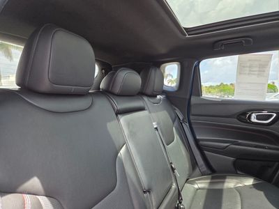 2023 Jeep Compass — photo 14 view
