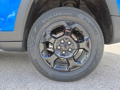 2023 Jeep Compass — photo 16 view