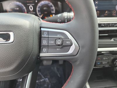 2023 Jeep Compass — photo 29 view