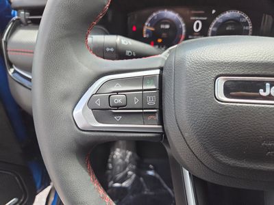 2023 Jeep Compass — photo 28 view