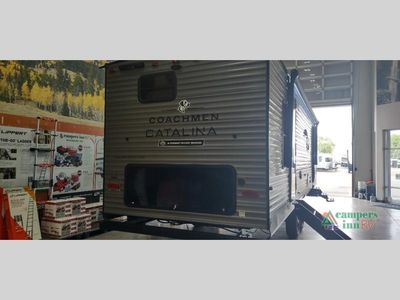 2025 Coachmen RV Catalina Summit Series 8 - Photo 5