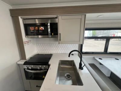 2027 Entegra ODYSSEY — photo 8 view