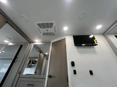 2027 Entegra ODYSSEY — photo 19 view