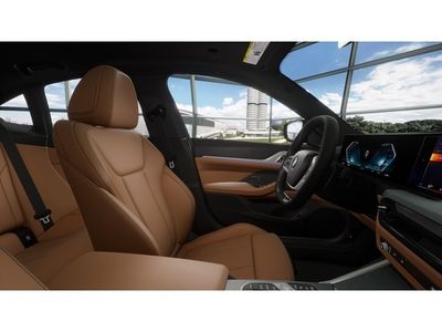 2026 BMW i4 - Photo 9