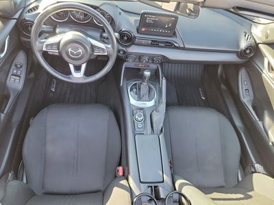 2020 Mazda MX-5 Miata - Photo 12