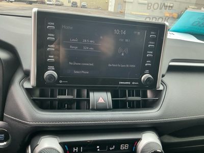 2020 Toyota RAV4 - Photo 11