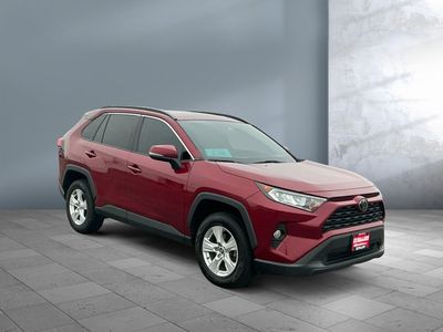 2020 Toyota RAV4 - Photo 8
