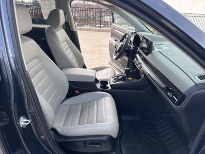 2024 Honda CR-V EX-L RS4H7RJW — front three-quarter view