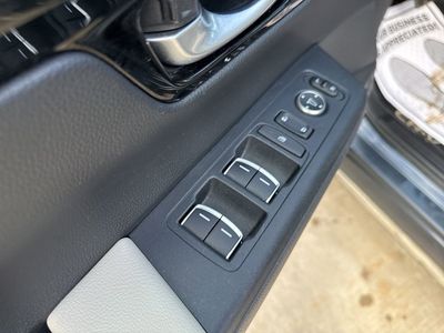 2024 Honda CR-V EX-L — photo 13 view