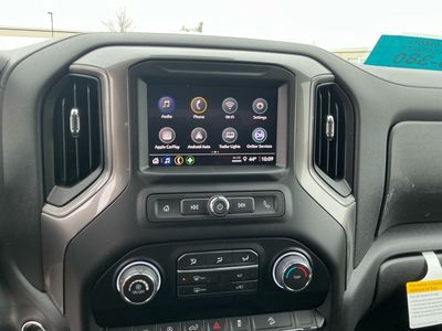 2026 Chevrolet Silverado 1500 — photo 11 view